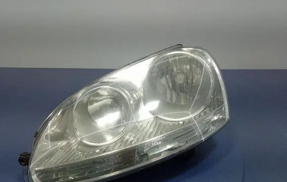 Volkswagen Golf IV Headlight/headlamp 1K6941005N