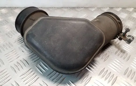 Hyundai ix35 Turbo air intake inlet pipe/hose 281382Y3102 281922Y300
