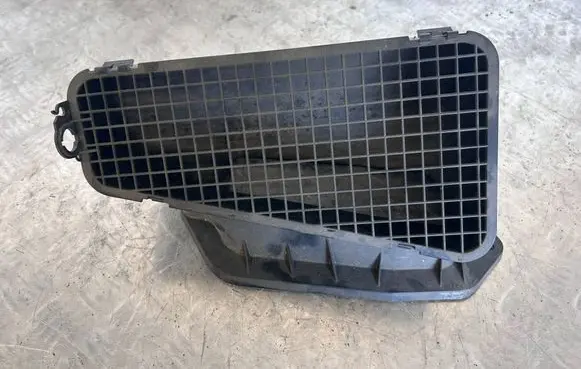 Audi A4 S4 B8 8K Air intake duct part 8K1819904
