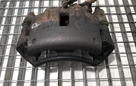 Mercedes-Benz Sprinter W901 W902 W903 W904 Front brake caliper