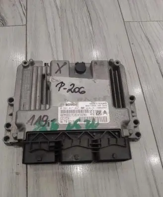 Peugeot 206 Engine control unit/module ECU 0281017937