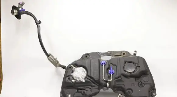 Mercedes-Benz GLS X167 Fuel tank A1674705200