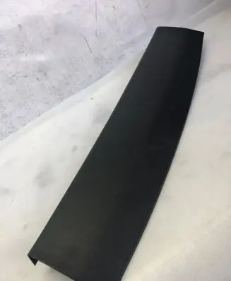 Opel Mokka B Tailgate/trunk upper cover trim 9835351380