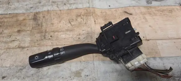 Toyota Corolla Verso AR10 Indicator stalk 8414005110