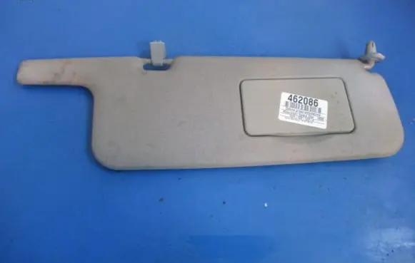 Mitsubishi Space Star Sun visor