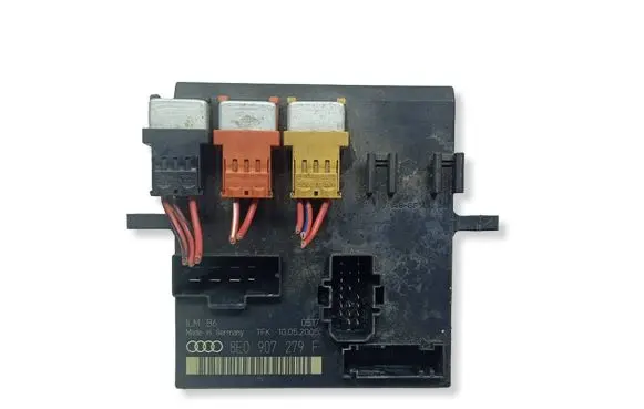 Audi A4 S4 B6 8E 8H Comfort/convenience module 8E0907279EKASACJA 8E0907279F