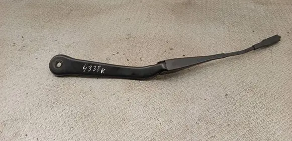 BMW 3 E90 E91 Front wiper blade arm 7253386
