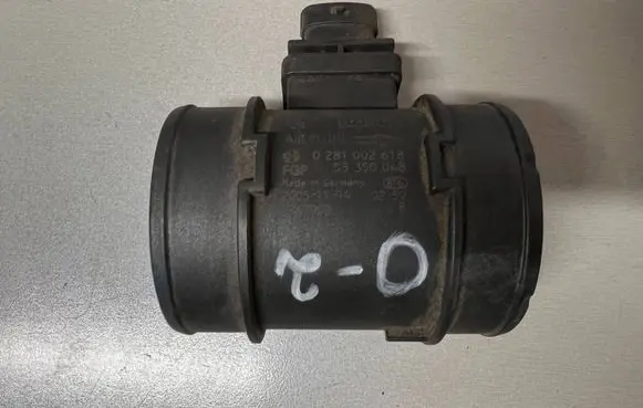 Opel Vectra C Mass air flow meter 55350048 2747908 0281002618