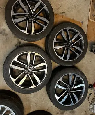 KIA Sportage R19 alloy rim 52910F1410
