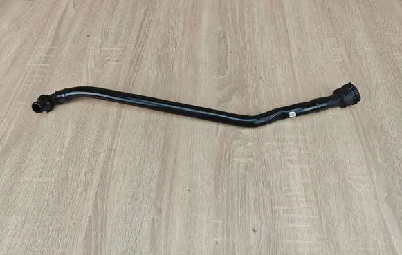 BMW 5 G30 G31 G38 Engine coolant pipe/hose 8678498