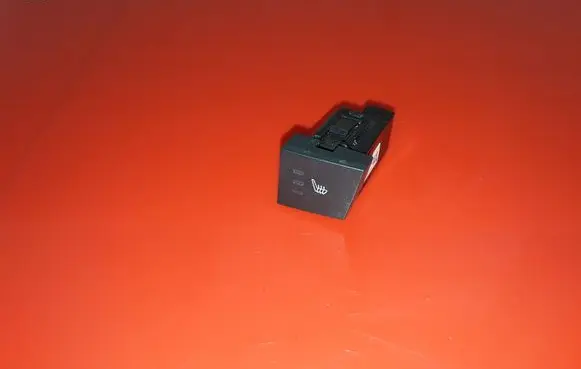Opel Antara Seat heating switch 20785533 10023244