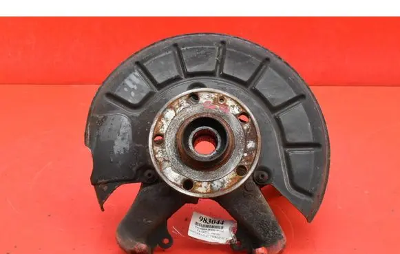 Volkswagen Golf Plus Front wheel hub spindle knuckle