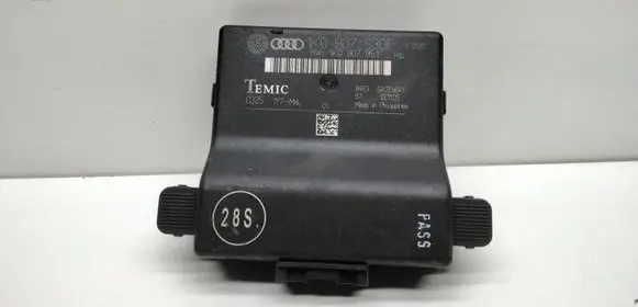 Skoda Octavia Mk2 (1Z) Gateway control module 1K0907530F