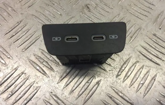 Volkswagen ID.3 USB socket connector 2G6035954