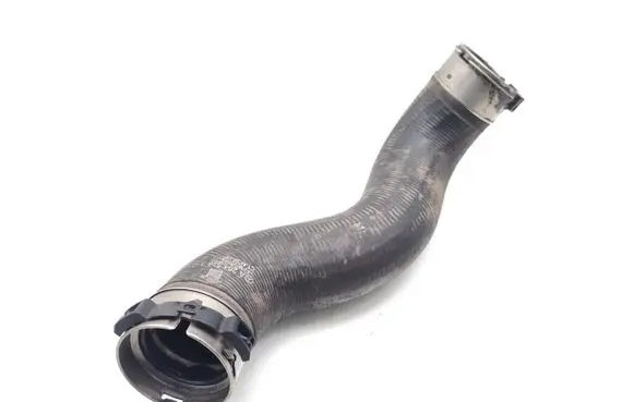 Intercooler hose/pipe