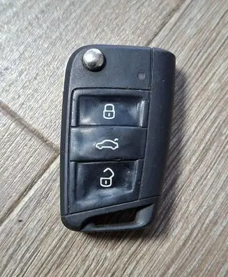 Skoda Karoq Ignition key/card 6V0959752E