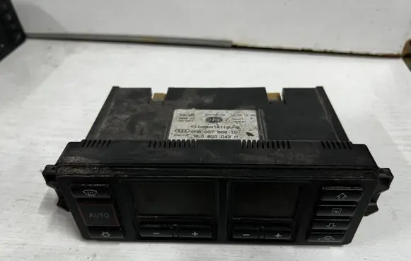 Audi A3 S3 8L Climate control unit 8L0820043M 5HB00760810
