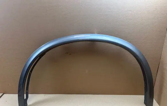 BMW X5 F15 Front arch trim 7326053