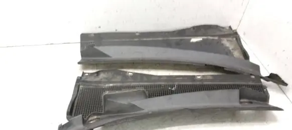 Wiper trim