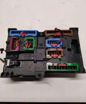 BMW 4 G22 G23 G24 G26 Fuse module 8734162