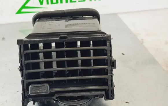 Nissan Leaf I (ZE0) Dash center air vent grill 687503NA0A E9135211100
