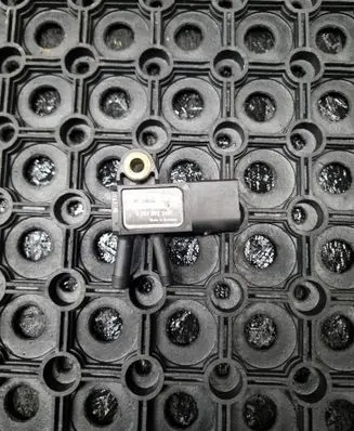 Chrysler Grand Voyager V Exhaust gas pressure sensor 0281002810 1808102FY3