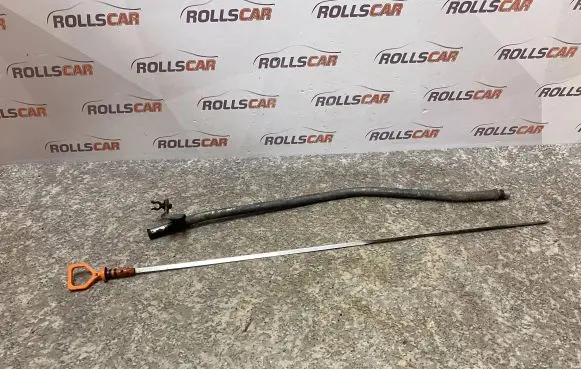 Honda CR-V Oil level dip stick 