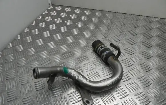 Toyota Auris E180 Engine coolant pipe/hose VD12153