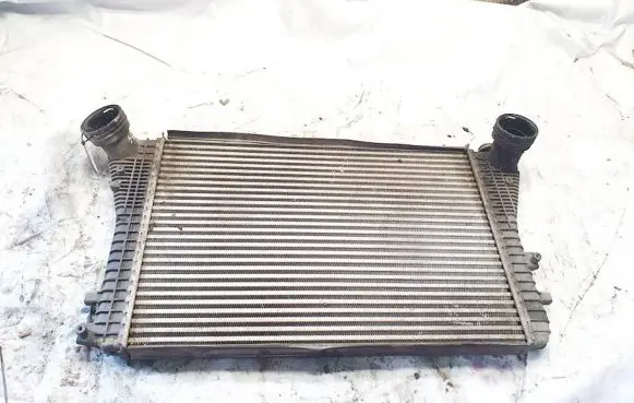 Volkswagen PASSAT B6 Intercooler radiator