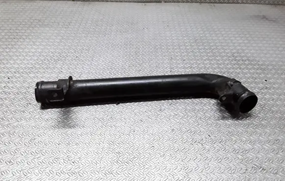 Audi A6 S6 C5 4B Engine coolant pipe/hose
