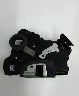 Toyota Corolla Verso AR10 Rear door lock 
