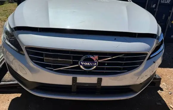 Volvo S60 Front piece kit VOLVOS60 D4204T14 P31451752