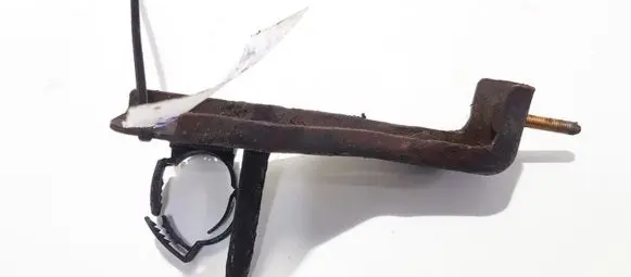 Mazda 3 I Engine mounting bracket