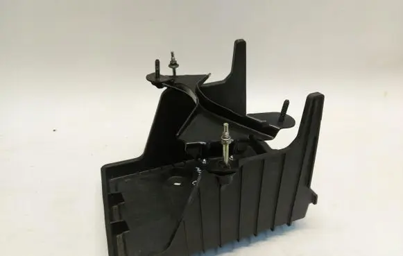 Battery bracket