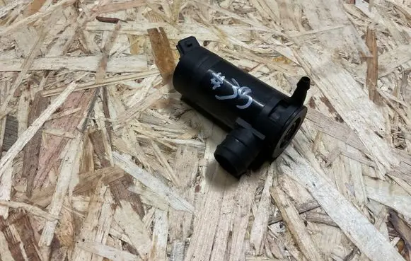 Ford Transit - Tourneo Connect Windscreen/windshield washer pump 2S6T17K624AB