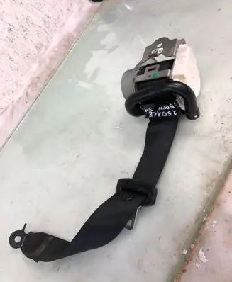 BMW X4 G02 Rear seatbelt 95032