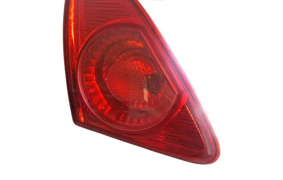 Toyota Corolla E140 E150 Tailgate rear/tail lights 12516