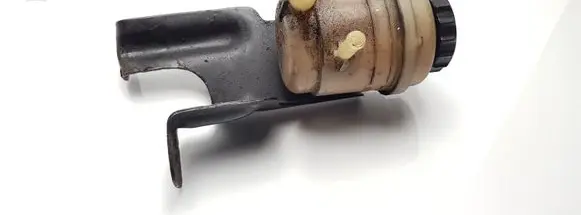 KIA Sorento Power steering fluid tank/reservoir