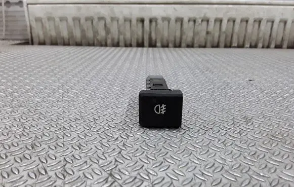 KIA Carens I Fog light switch 