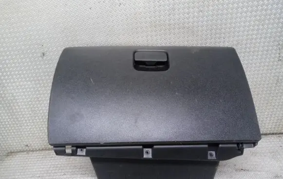 KIA Venga Glove box set 845101P051EQ
