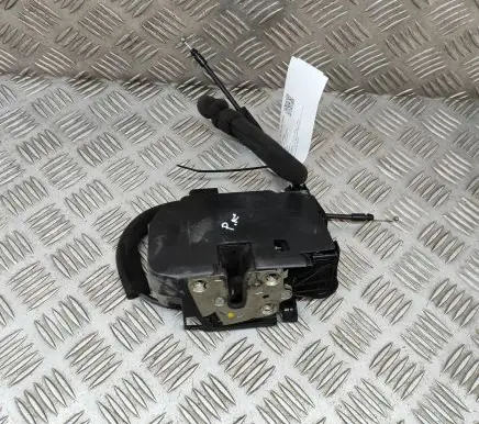 Coupe door lock (next to the handle)
