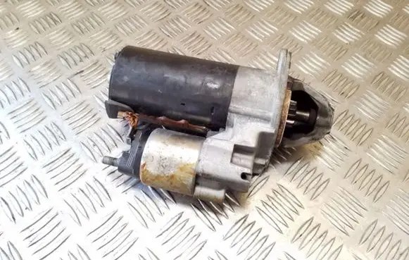 Mercedes-Benz A W169 Starter motor A0051517401 0001108217
