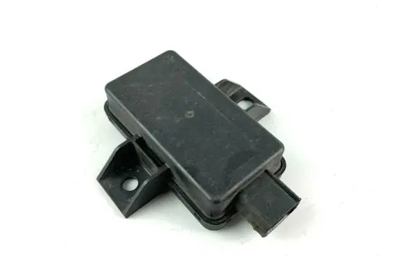 Mercedes-Benz A W176 Tire pressure control unit A0009008402