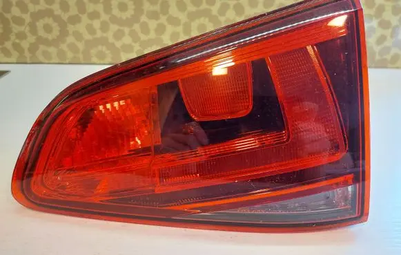 Volkswagen Golf VII Tailgate rear/tail lights 5GM945094A 2SD01197804 5G0945094AE