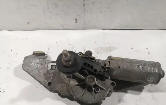 Volvo S40, V40 Rear window wiper motor 0390201529
