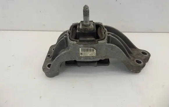 Mini Cooper Countryman R60 Gearbox mount 6784359