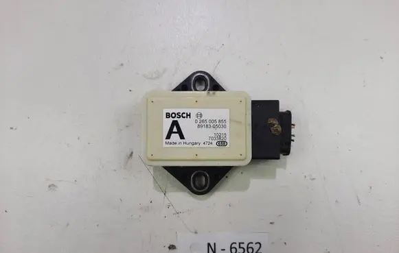 Toyota Avensis T270 ESP acceleration yaw rate sensor 0265005855