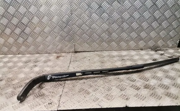 Audi A6 S6 C6 4F Front wiper blade arm