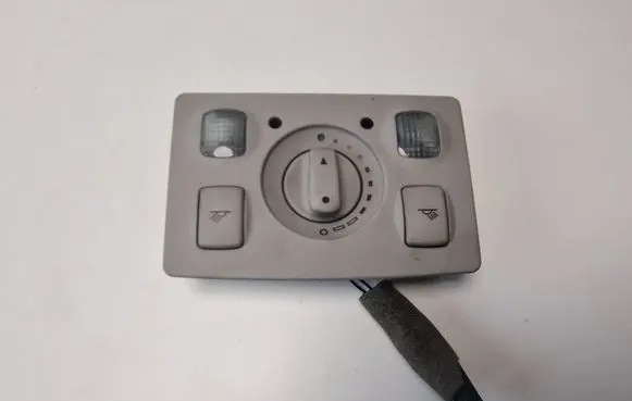 Audi A6 S6 C5 4B Front seat light 4B0947303L