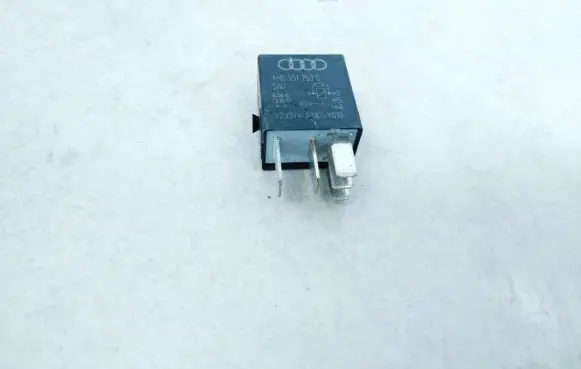 Volkswagen Scirocco Other relay 4H0951253C